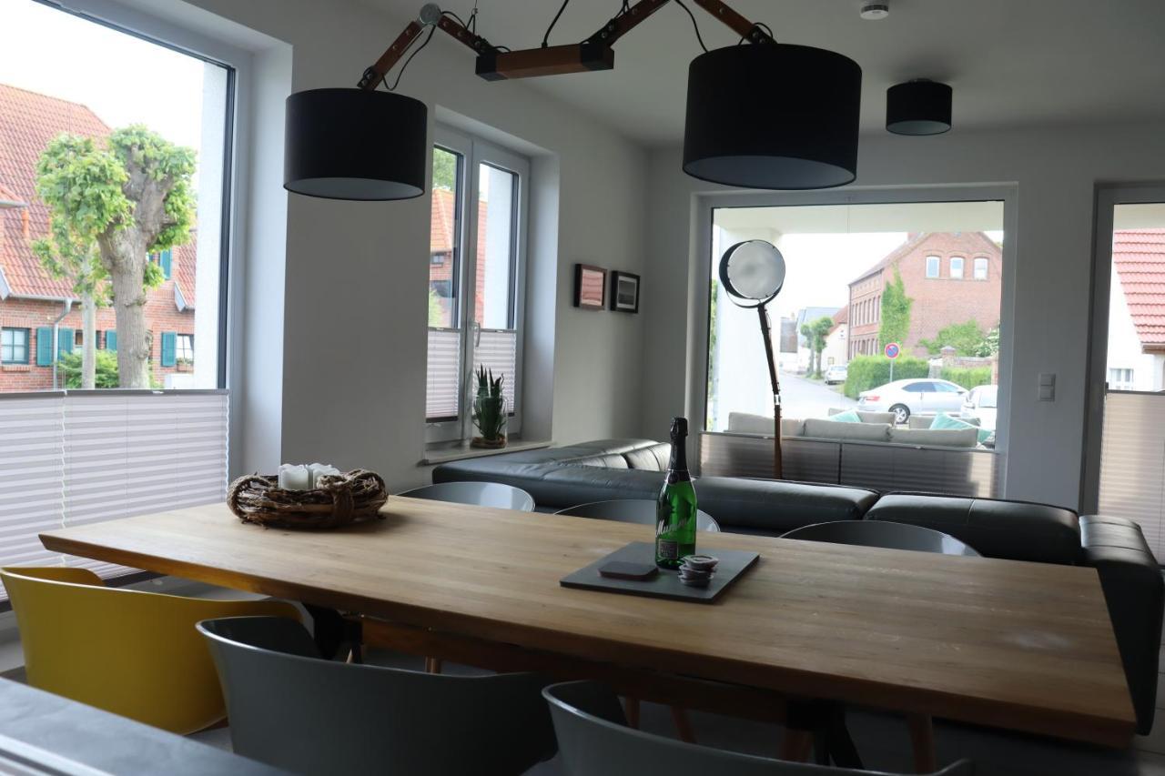 Reusenhaus Nord Villa Breege Eksteriør billede