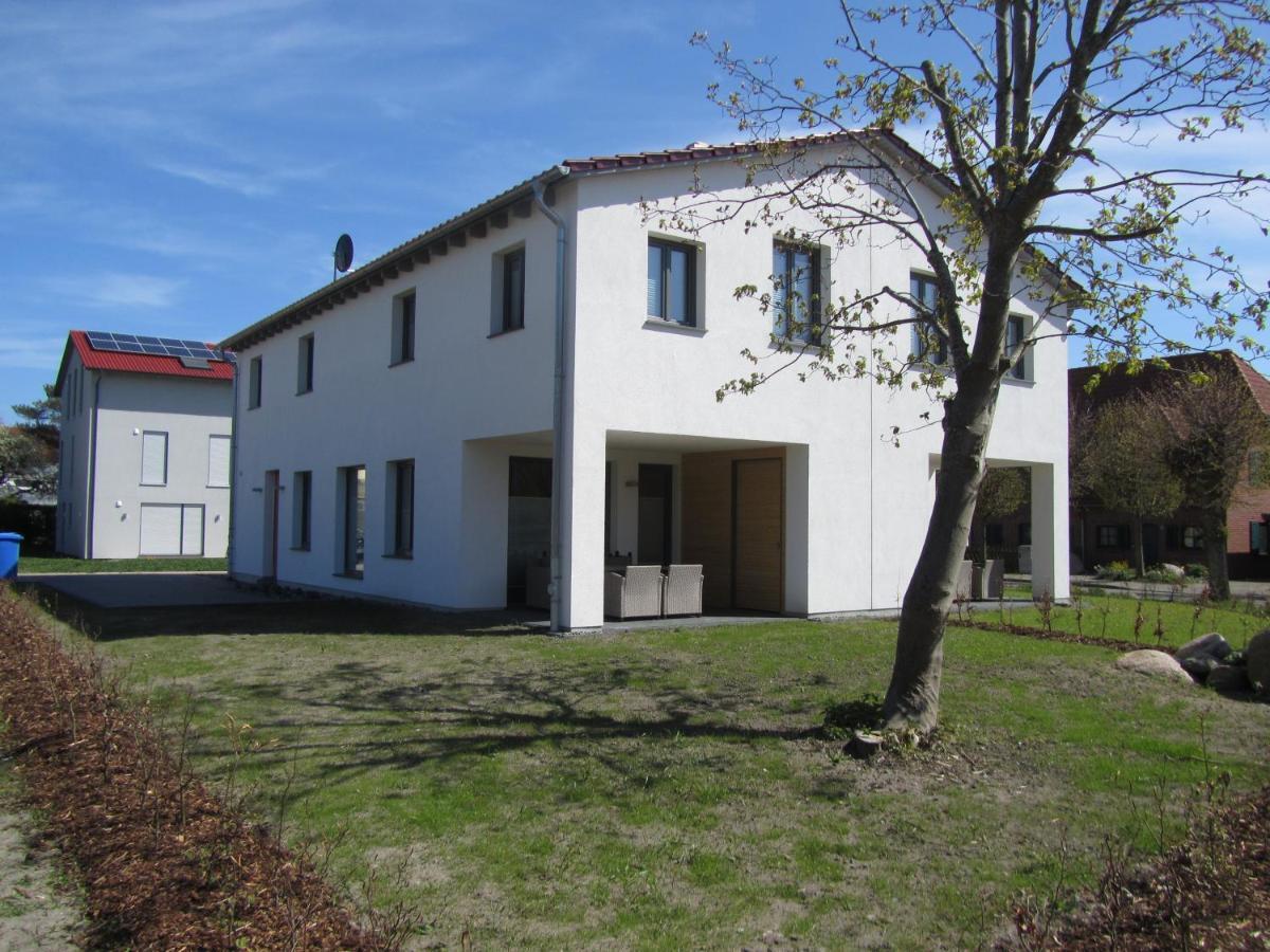 Reusenhaus Nord Villa Breege Eksteriør billede